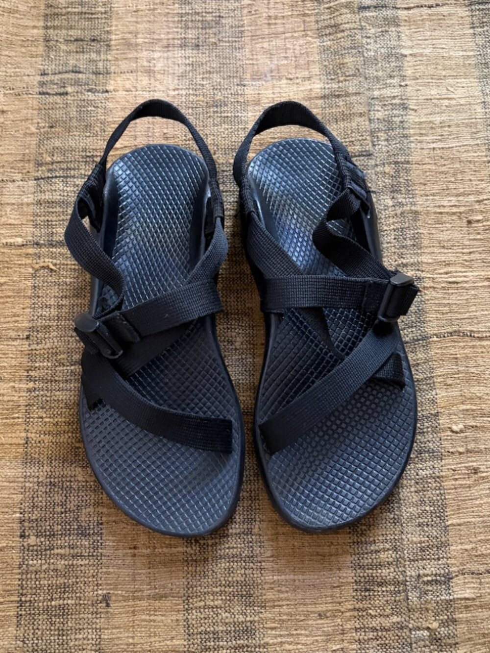Chacos Women's Z/1 Adjustable Strap Classic Sandal - Black Size 8